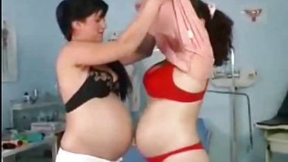 1 duduk di salah satu video bokep korea susu besar Neuquén
