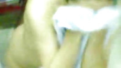Tracy shows off her bokep kontol super gede pussy