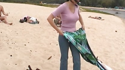 Mina fucking bokep tante susu besar baik