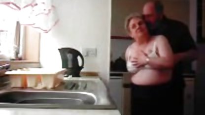 Yvette dewasa MILF yang ingin video bokep payudara kencang bercinta