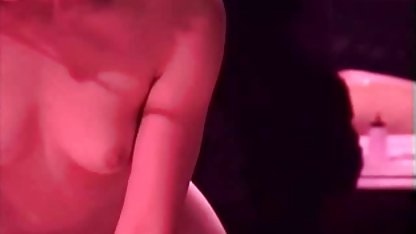 Dani Daniels, tante montok susu gede lesbian, bergairah, kehidupan cinta