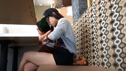 Fumiko gadis Oriental bokep hot susu montok cewek seksi