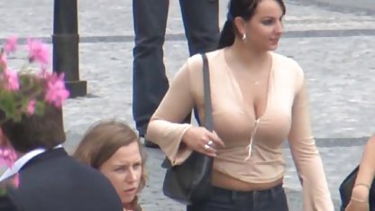 Jeannie bokep suster susu besar pepper