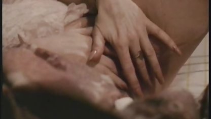 Aku melihat xxx video bokong besar anak laki-laki aku ingin makan beban susu